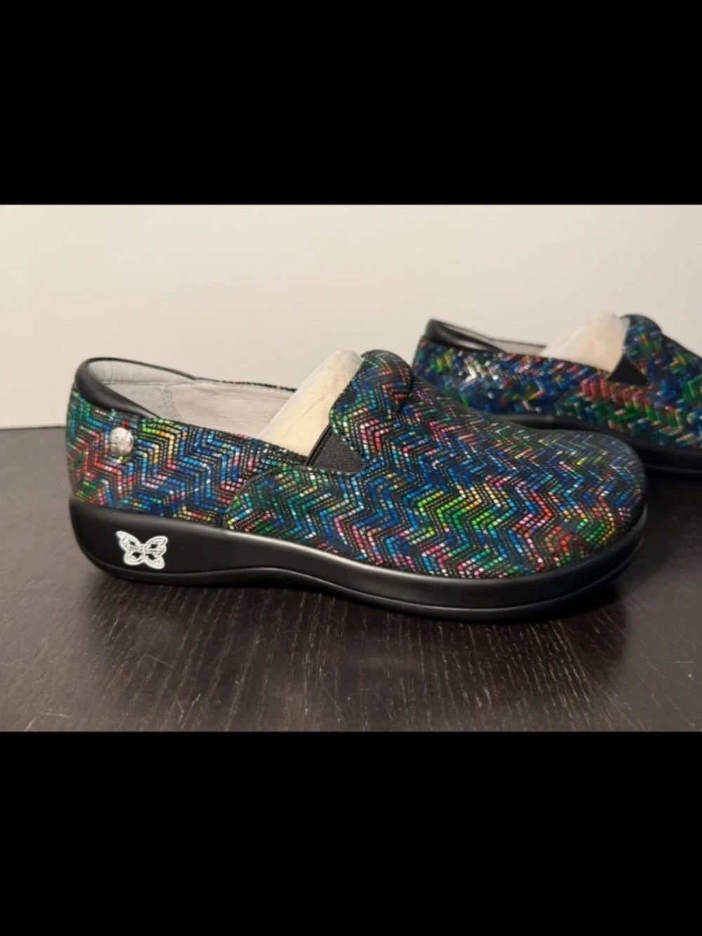 NWOB Alegria Keli Professional Clogs Shoes Ric Rack Rainbow Womans EU37/US 7-7.5